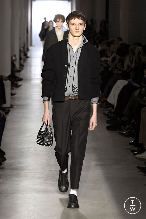 FW25 Onitsuka Tiger Look 14