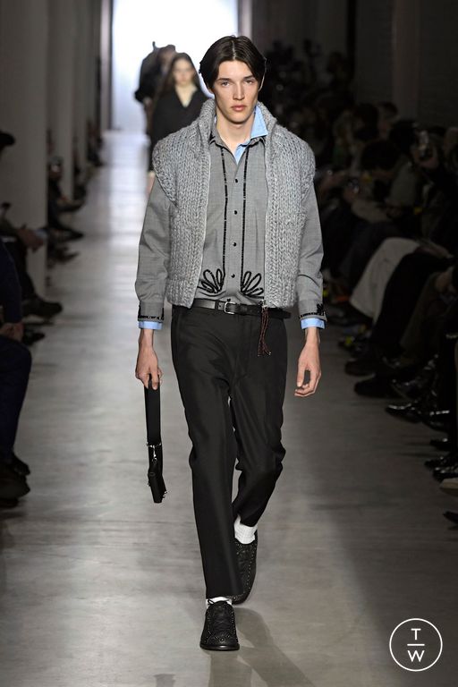 FW25 Onitsuka Tiger Look 26