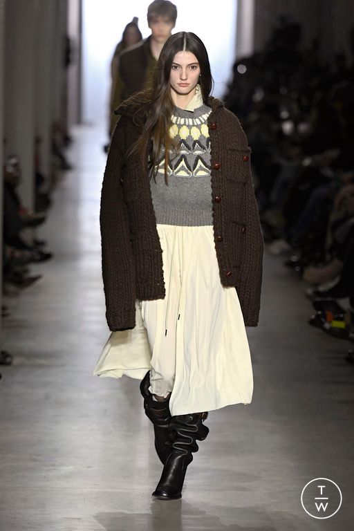 FW25 Onitsuka Tiger Look 41