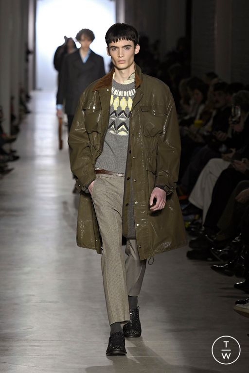 FW25 Onitsuka Tiger Look 44