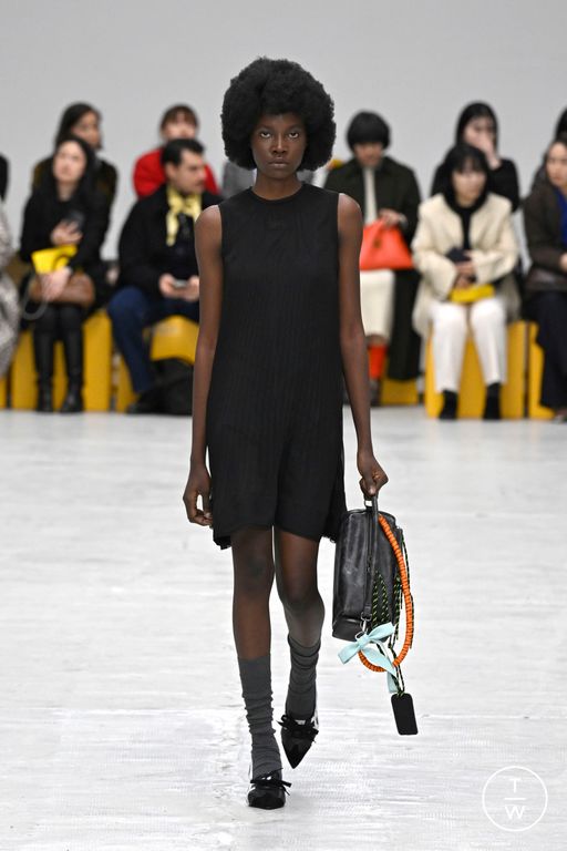 FW26 Onitsuka Tiger Look 40