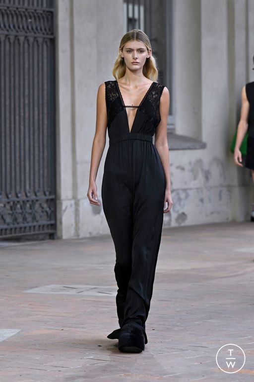 SS25 Onitsuka Tiger Look 46