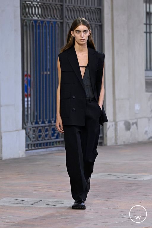 Spring/Summer 2025 Onitsuka Tiger Look 49