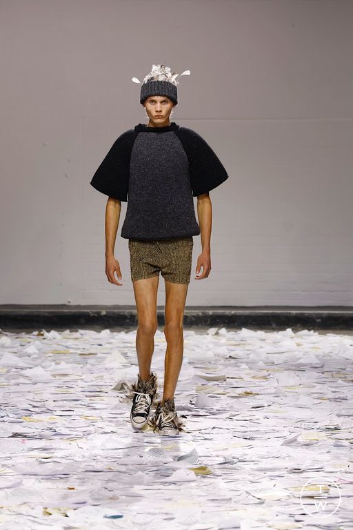 SS26 Oscar Ouyang Look 3