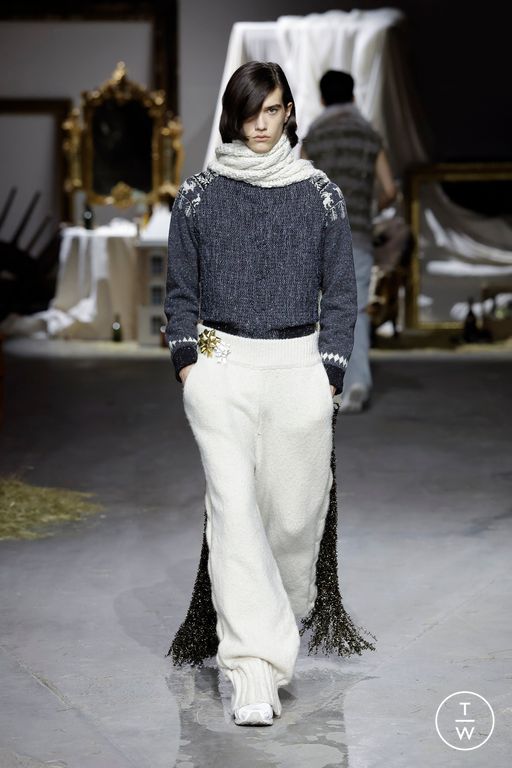 FW26 Oscar Ouyang Look 10