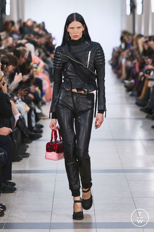 SS26 Ottolinger Look 1