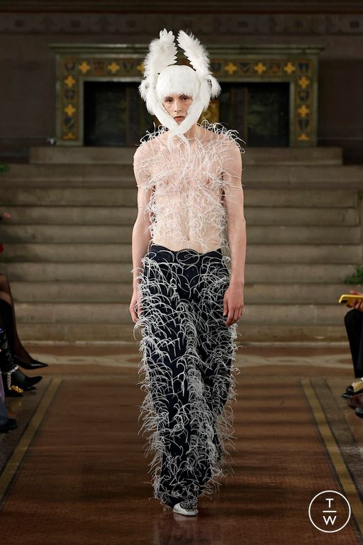 SS25 Palomo Spain Look 35
