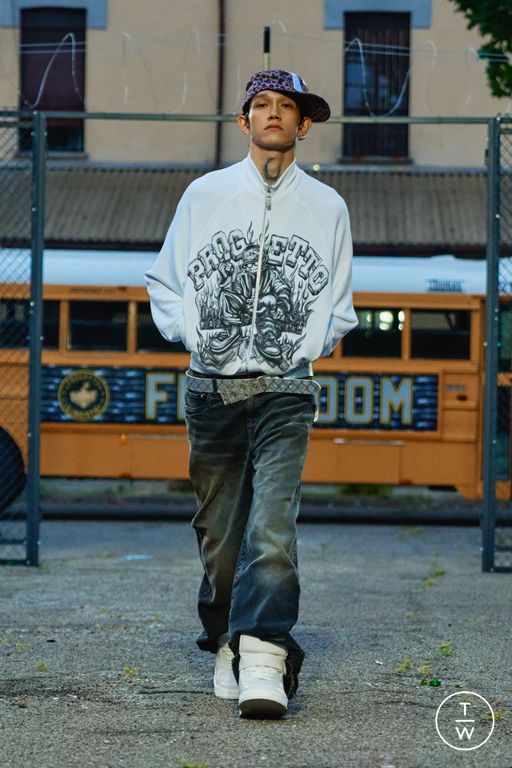 SS 26 PDF Look 26