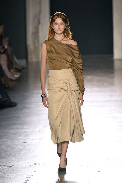 SS25 Phan Dang Hoang Look 6