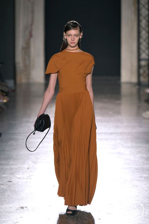 SS25 Phan Dang Hoang Look 10