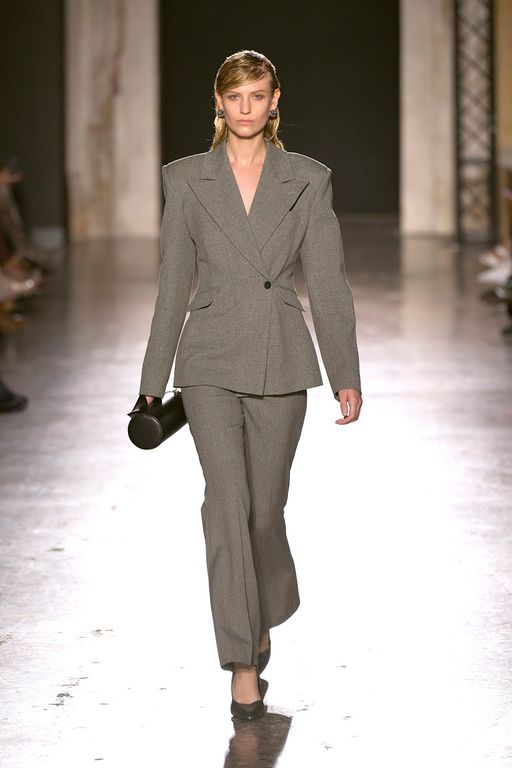 SS25 Phan Dang Hoang Look 20