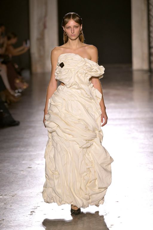 SS25 Phan Dang Hoang Look 41