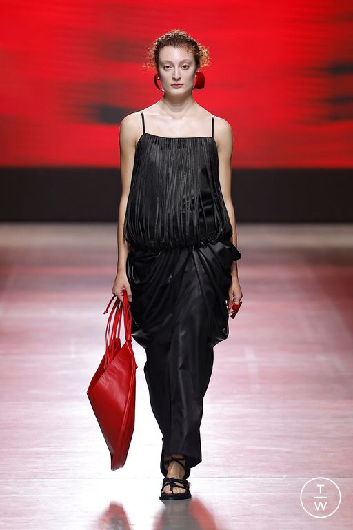 SS26 Phan Dang Hoang Look 9