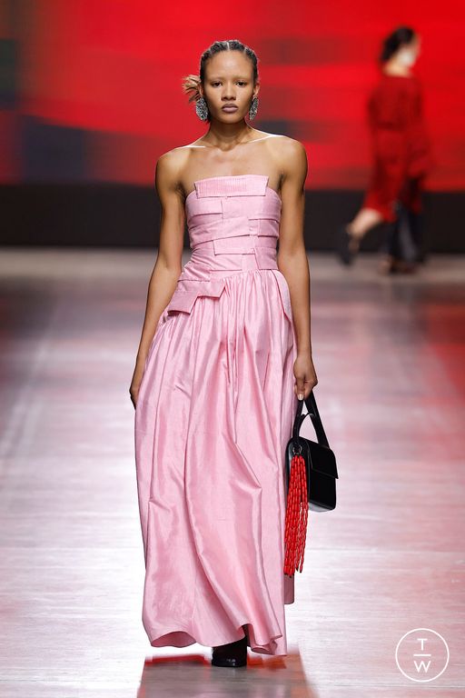 SS26 Phan Dang Hoang Look 15