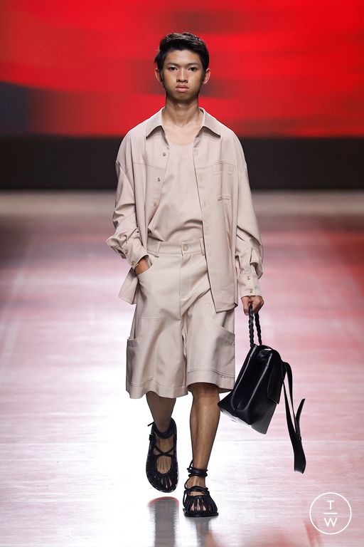 SS26 Phan Dang Hoang Look 21
