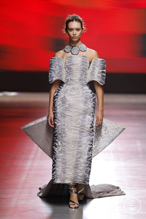 SS26 Phan Dang Hoang Look 42