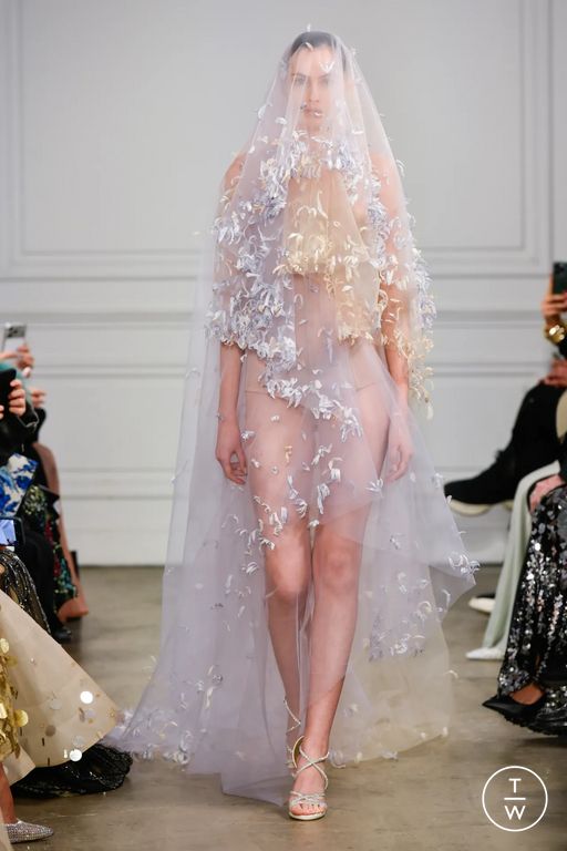 SS26 Phan Huy Look 6