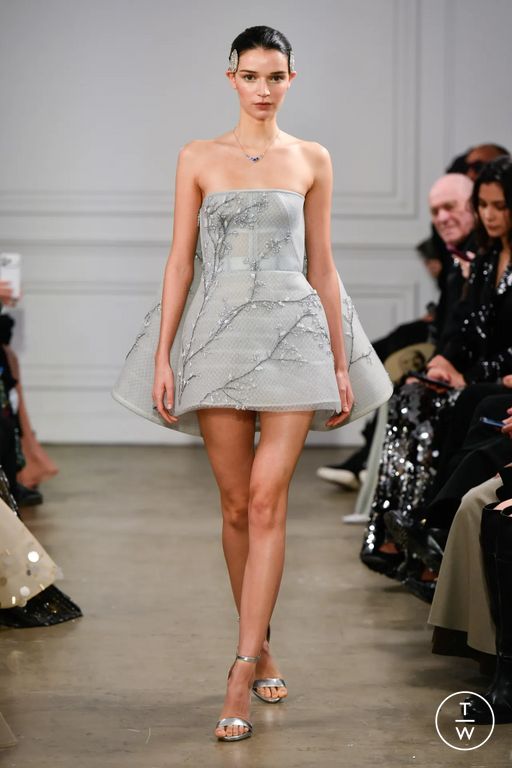 SS26 Phan Huy Look 19