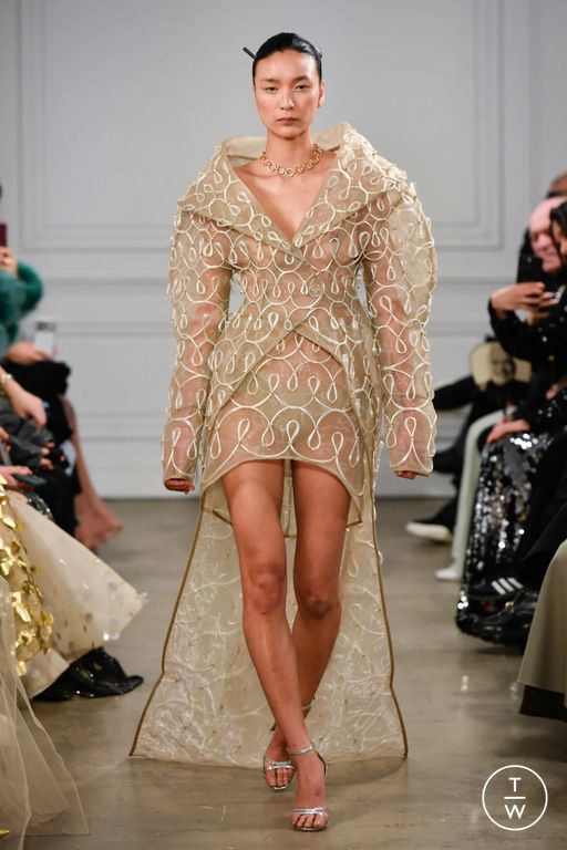 SS26 Phan Huy Look 26