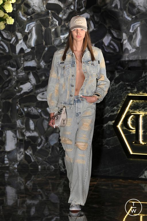 Spring-Summer 2025 Philipp Plein Look 23