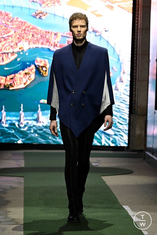 FW26 Pierre Cardin Look 32