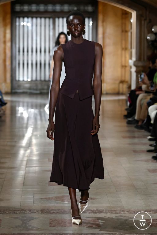 FW25 Prabal Gurung Look 25