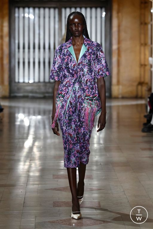 FW25 Prabal Gurung Look 32