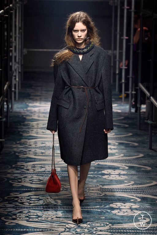 FW25 Prada Look 22