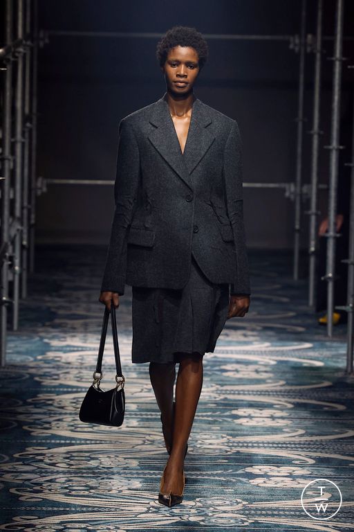 FW25 Prada Look 27
