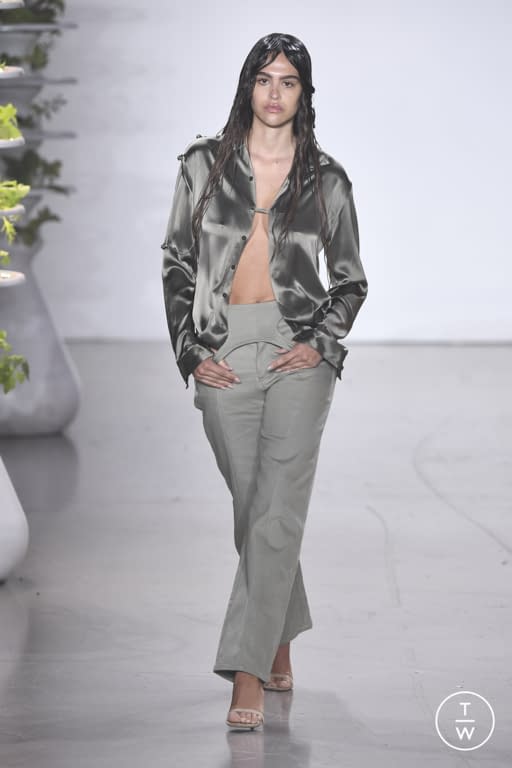 SS22 Private Policy Look 24