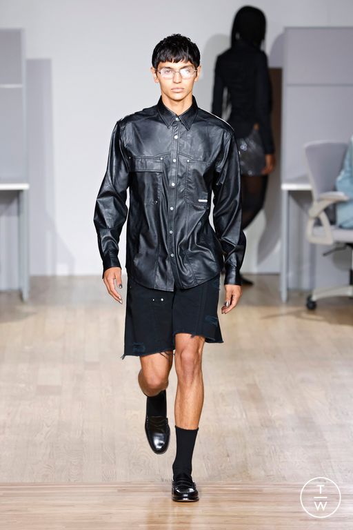 SS25 Private Policy Look 21