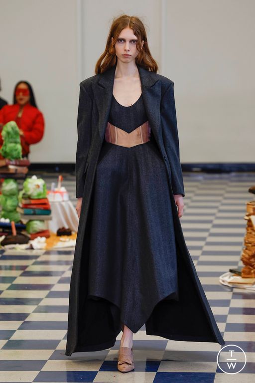 FW23 Puppets and Puppets Look 18