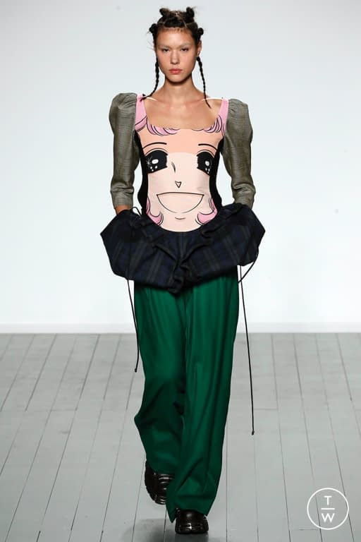 FW19 pushBUTTON Look 12