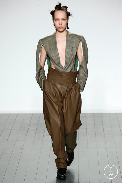FW19 pushBUTTON Look 26