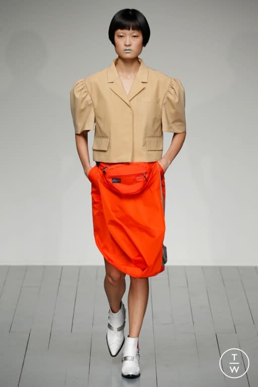 SS19 pushBUTTON Look 12