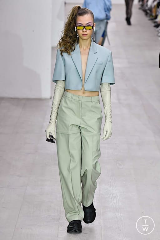 SS20 pushBUTTON Look 27