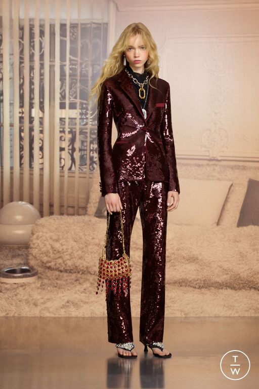RS 26 Rabanne Look 21