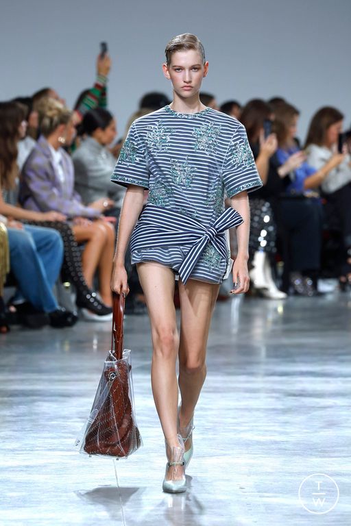 Spring-Summer 2025 Rabanne Look 12