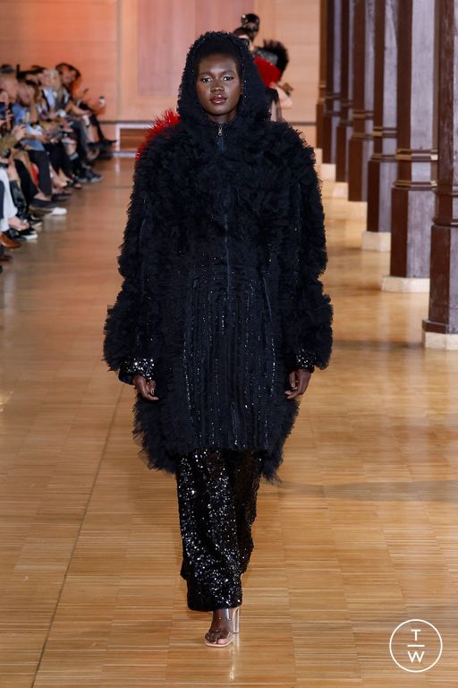 FW24 Rahul Mishra Look 79