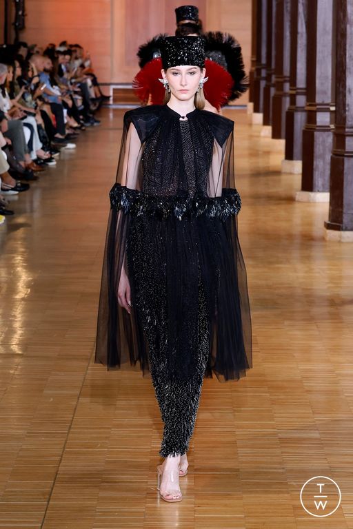 FW24 Rahul Mishra Look 85