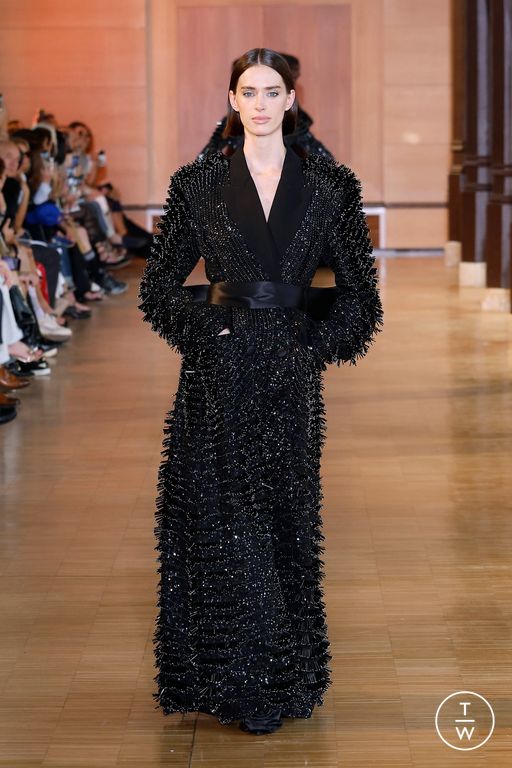 FW24 Rahul Mishra Look 136