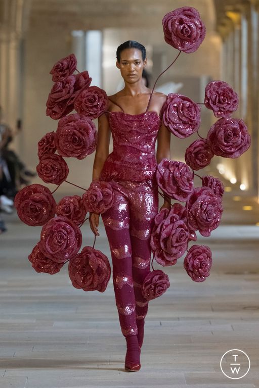 FW25 Rahul Mishra Look 6