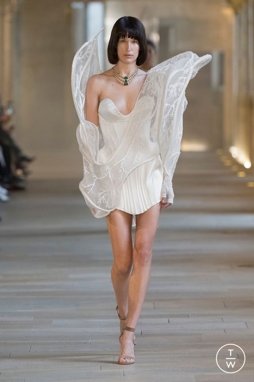 FW25 Rahul Mishra Look 7