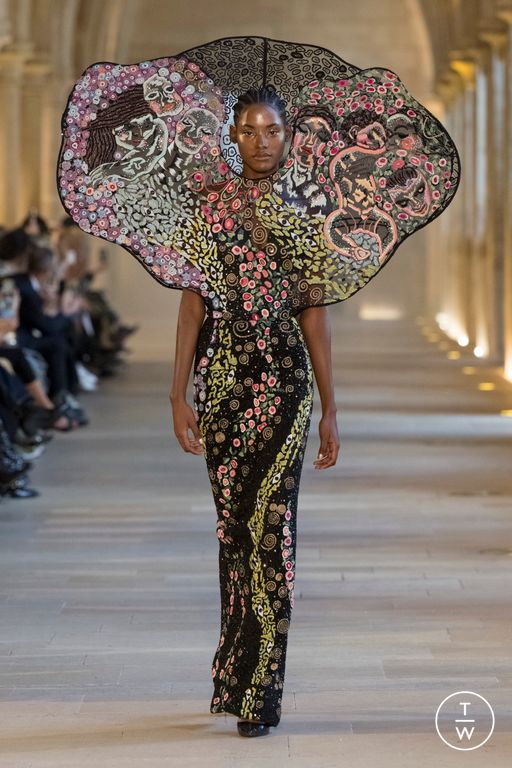 FW25 Rahul Mishra Look 13