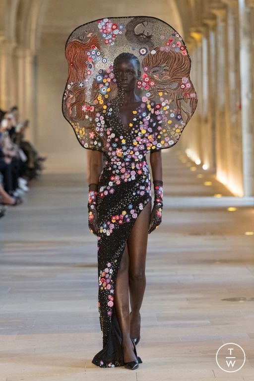 FW25 Rahul Mishra Look 14