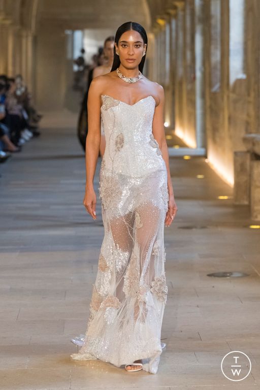 FW25 Rahul Mishra Look 31
