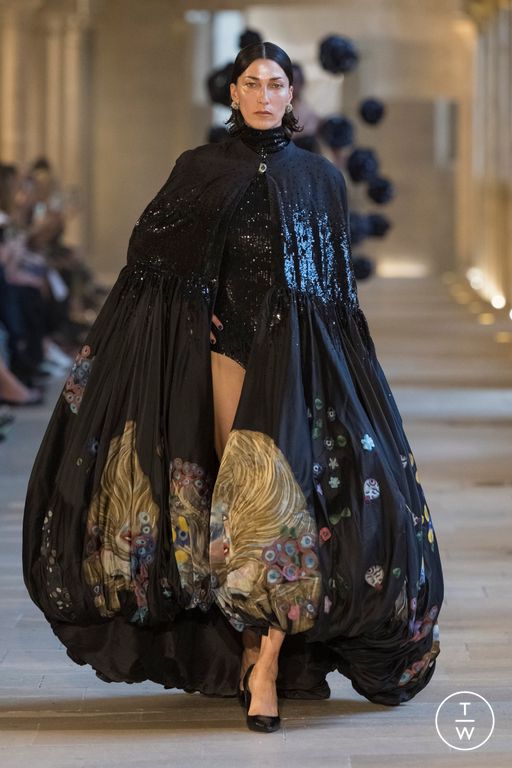 FW25 Rahul Mishra Look 33