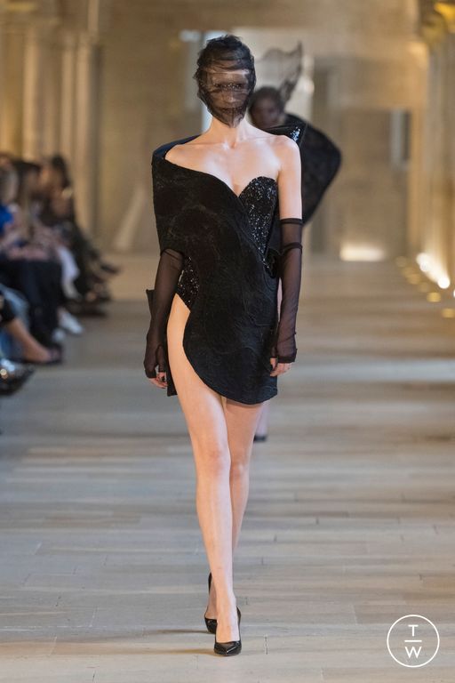 FW25 Rahul Mishra Look 36
