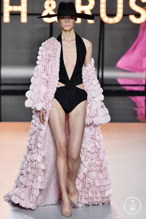 SS19 Ralph & Russo Look 38