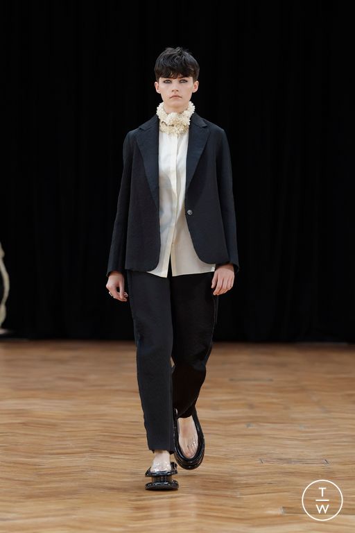 FW26 Raw Mango Look 6